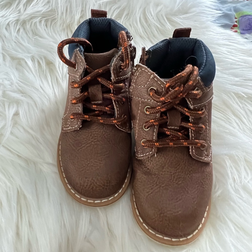 Toddler Boots in VGUC